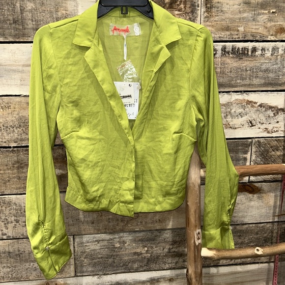 NWT Free People Viktoria Blouse in Chartreuse Size 6 Z572 - Picture 3 of 4